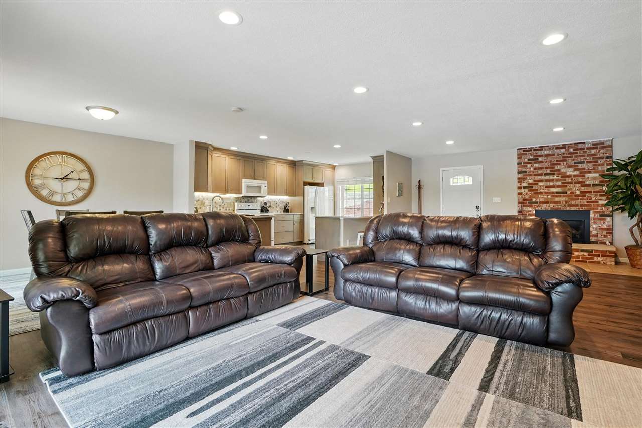 2320 Rice Ridge Lane NE North Liberty IA 52317
