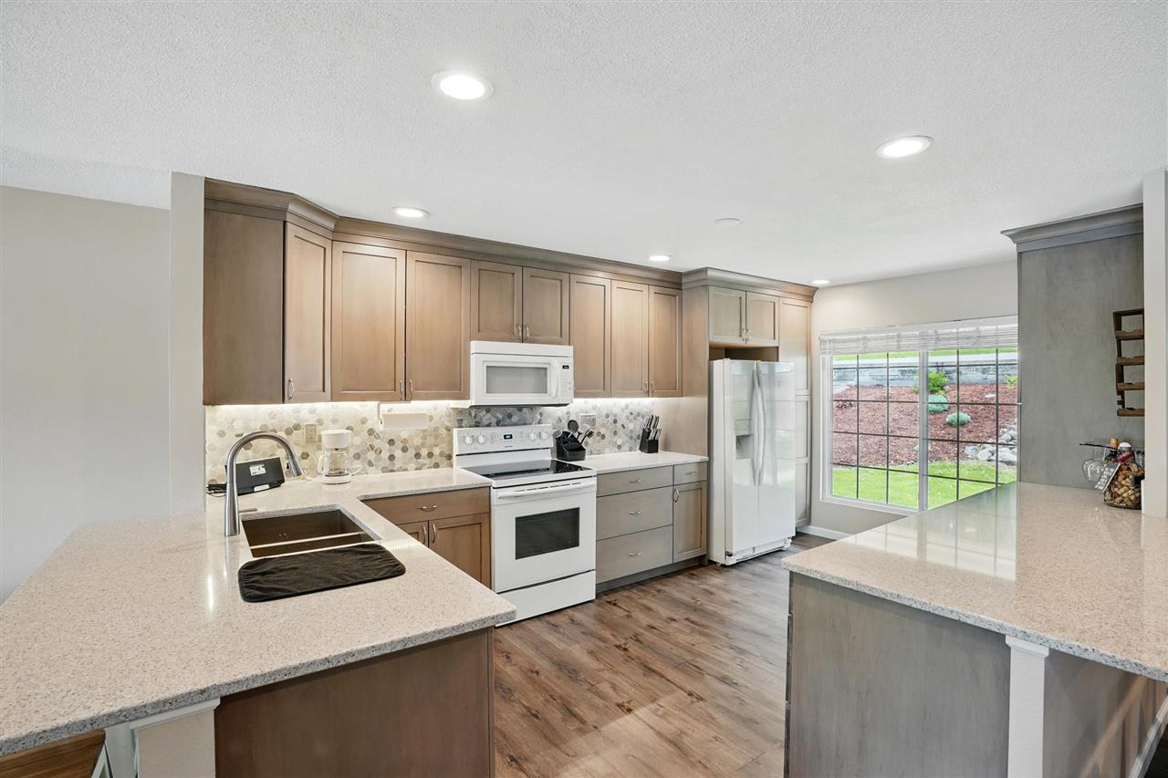 2320 Rice Ridge Lane NE North Liberty IA 52317