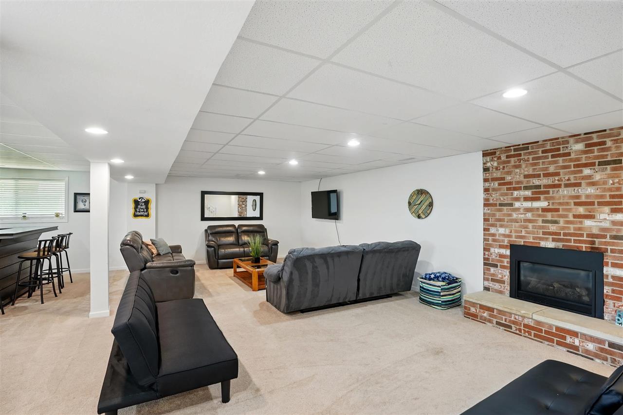 2320 Rice Ridge Lane NE North Liberty IA 52317