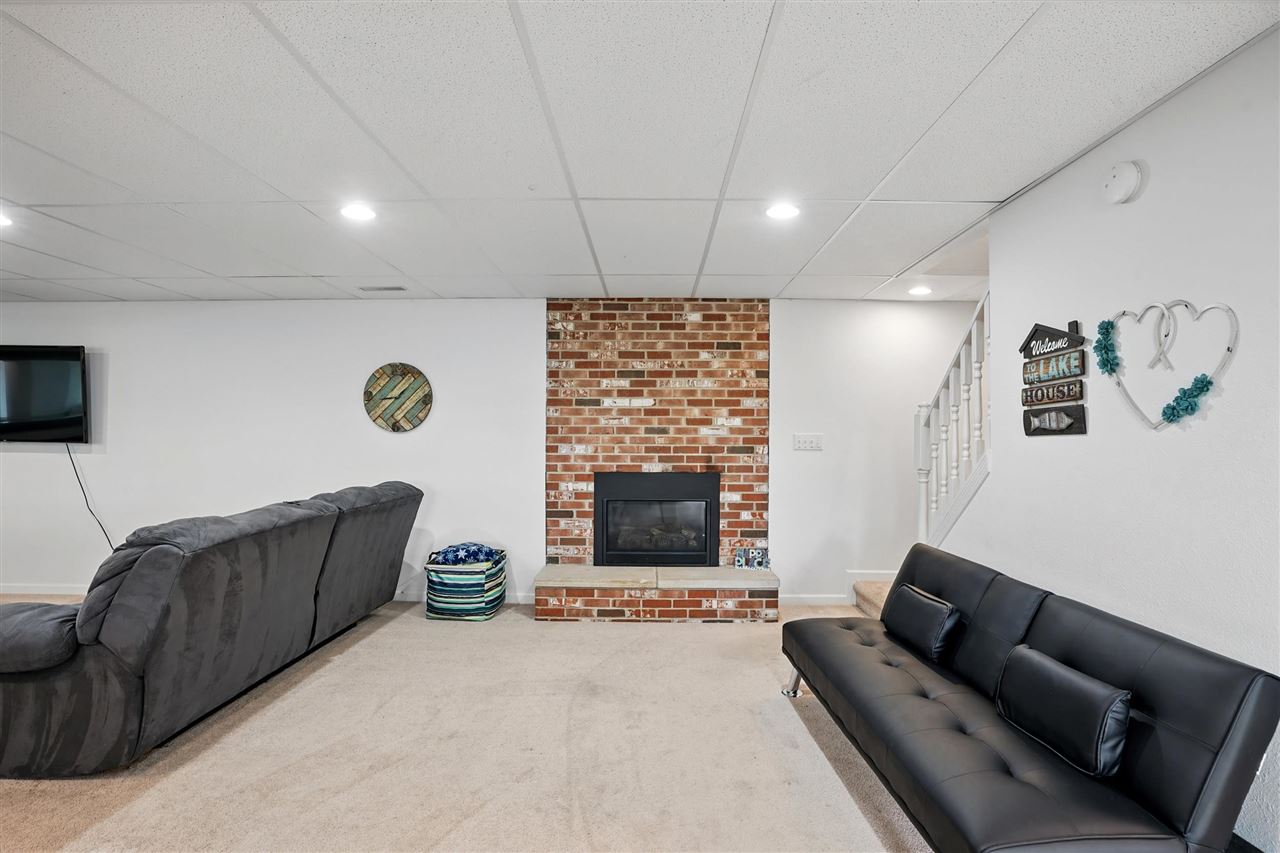 2320 Rice Ridge Lane NE North Liberty IA 52317
