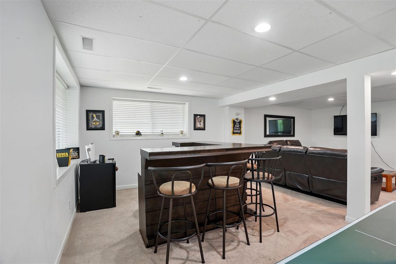 2320 Rice Ridge Lane NE North Liberty IA 52317