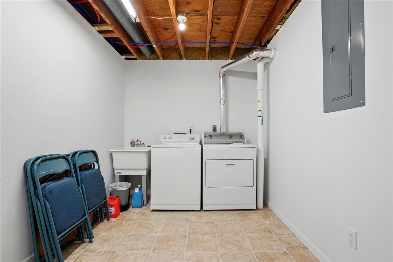 2320 Rice Ridge Lane NE North Liberty IA 52317