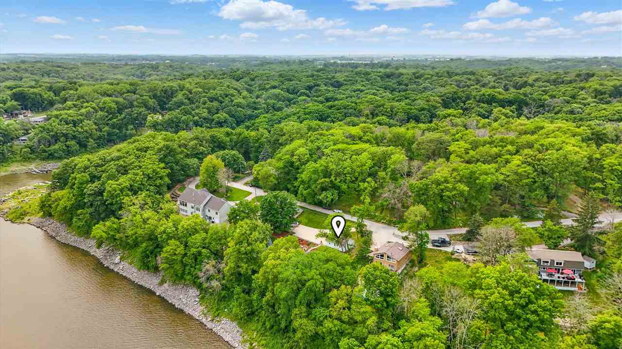 2320 Rice Ridge Lane NE North Liberty IA 52317