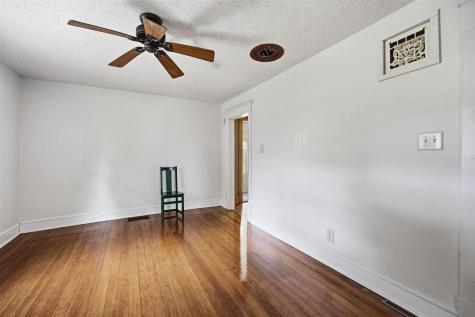 1059 210th Nichols IA 52766
