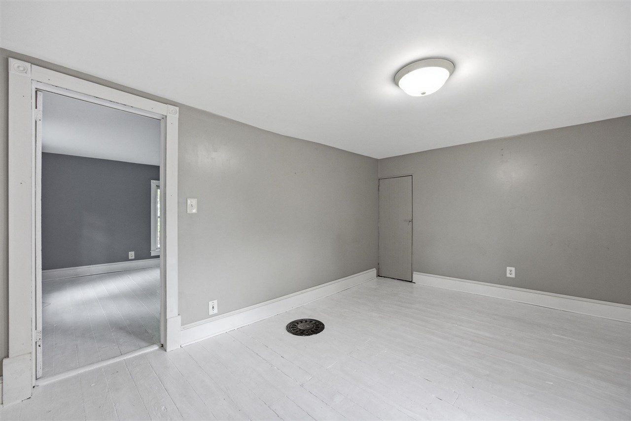 1059 210th Nichols IA 52766