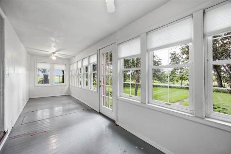 1059 210th Nichols IA 52766