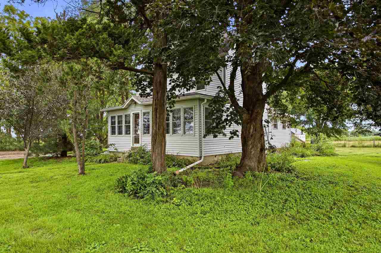 1059 210th Nichols IA 52766