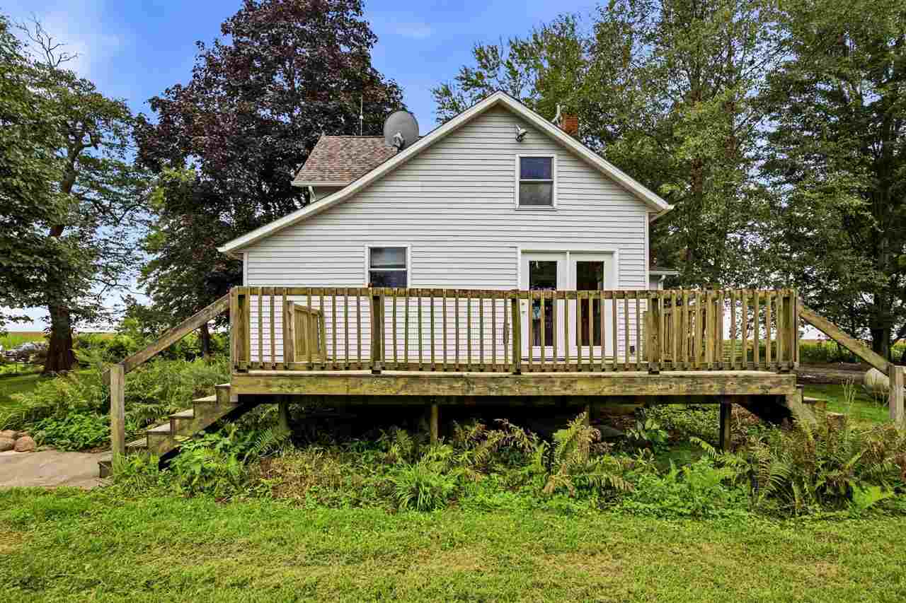 1059 210th Nichols IA 52766