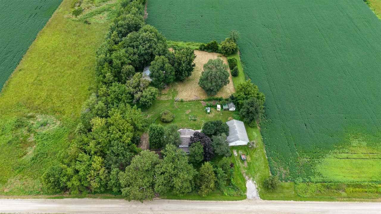 1059 210th Nichols IA 52766