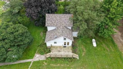 1059 210th Nichols IA 52766