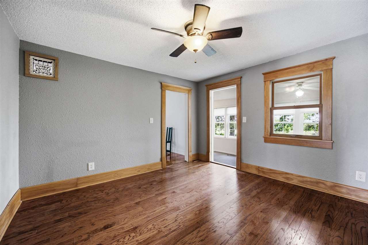 1059 210th Nichols IA 52766