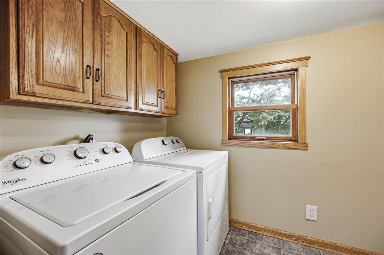 1059 210th Nichols IA 52766
