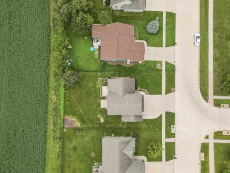 455 E Tartan Drive North Liberty IA 52317