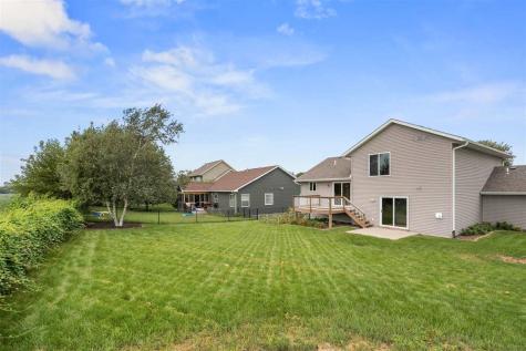 455 E Tartan Drive North Liberty IA 52317
