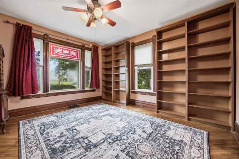 308 E 6th Street West Liberty IA 52776