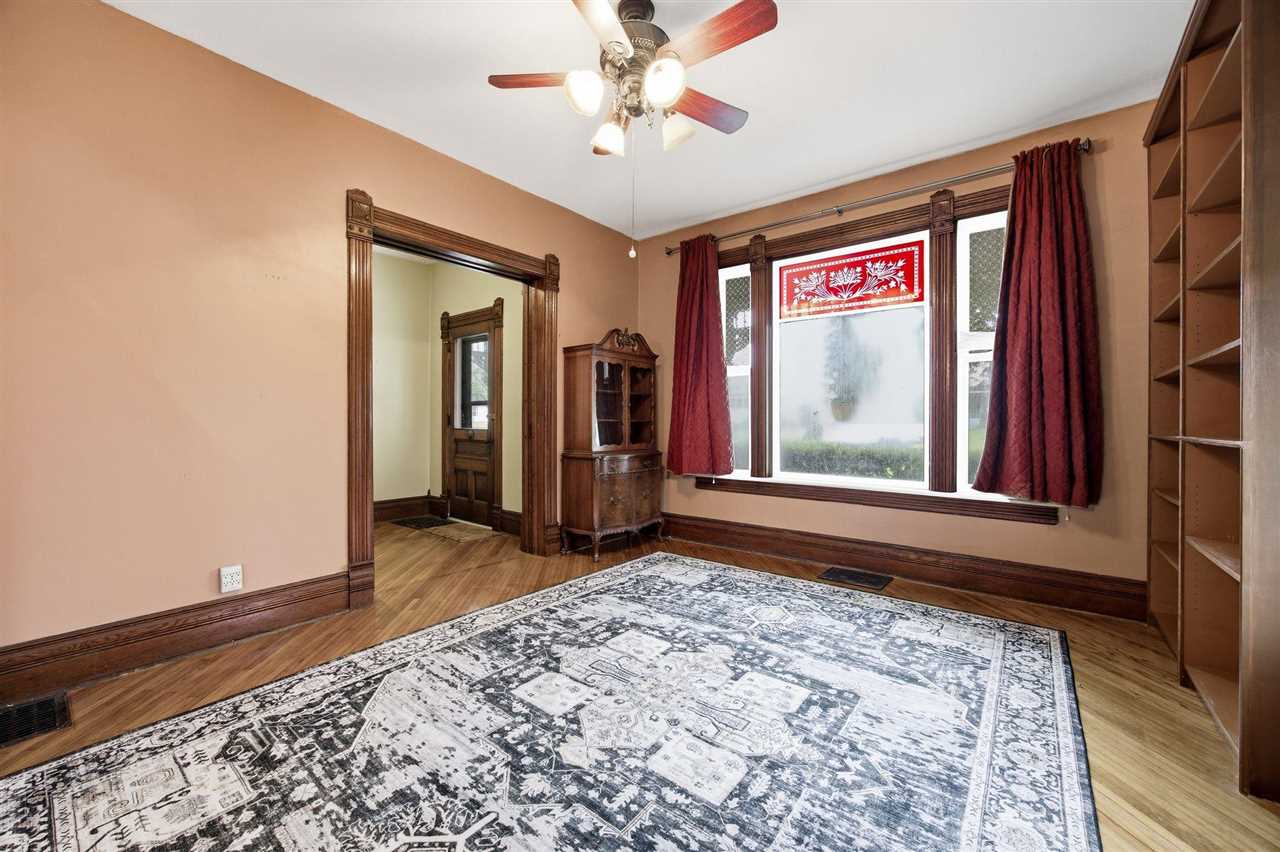 308 E 6th Street West Liberty IA 52776
