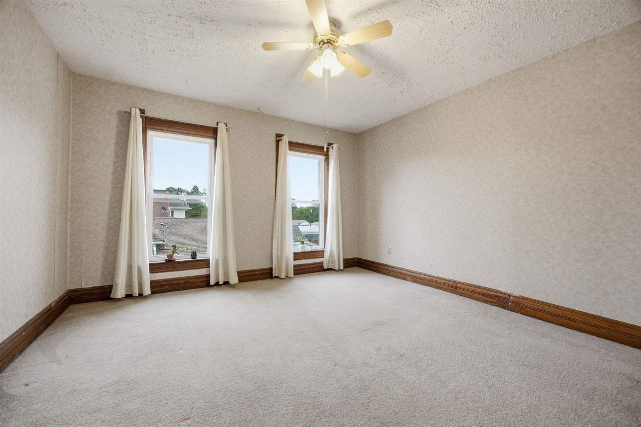 308 E 6th Street West Liberty IA 52776