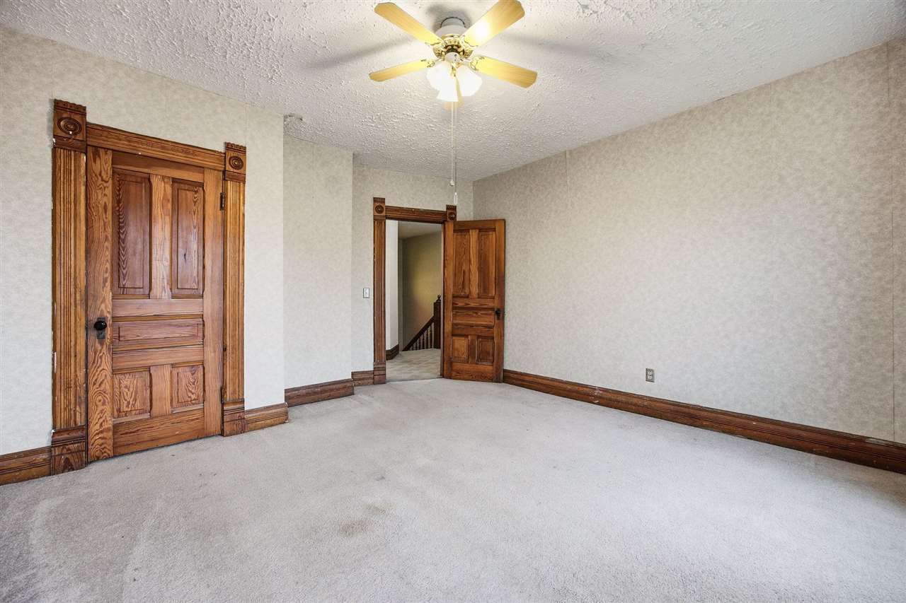 308 E 6th Street West Liberty IA 52776