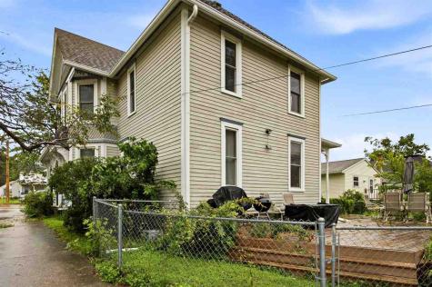 308 E 6th Street West Liberty IA 52776