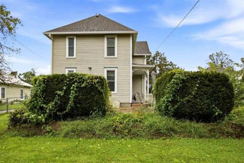 308 E 6th Street West Liberty IA 52776