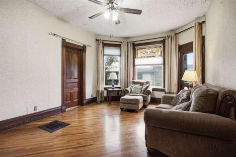 308 E 6th Street West Liberty IA 52776
