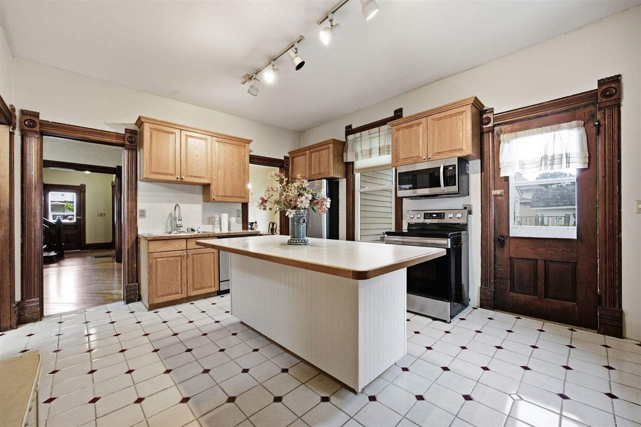 308 E 6th Street West Liberty IA 52776