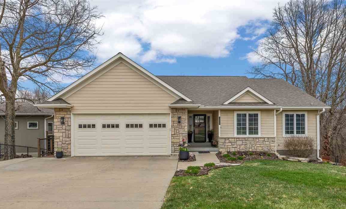 359 Sierra Trace Coralville IA 52241