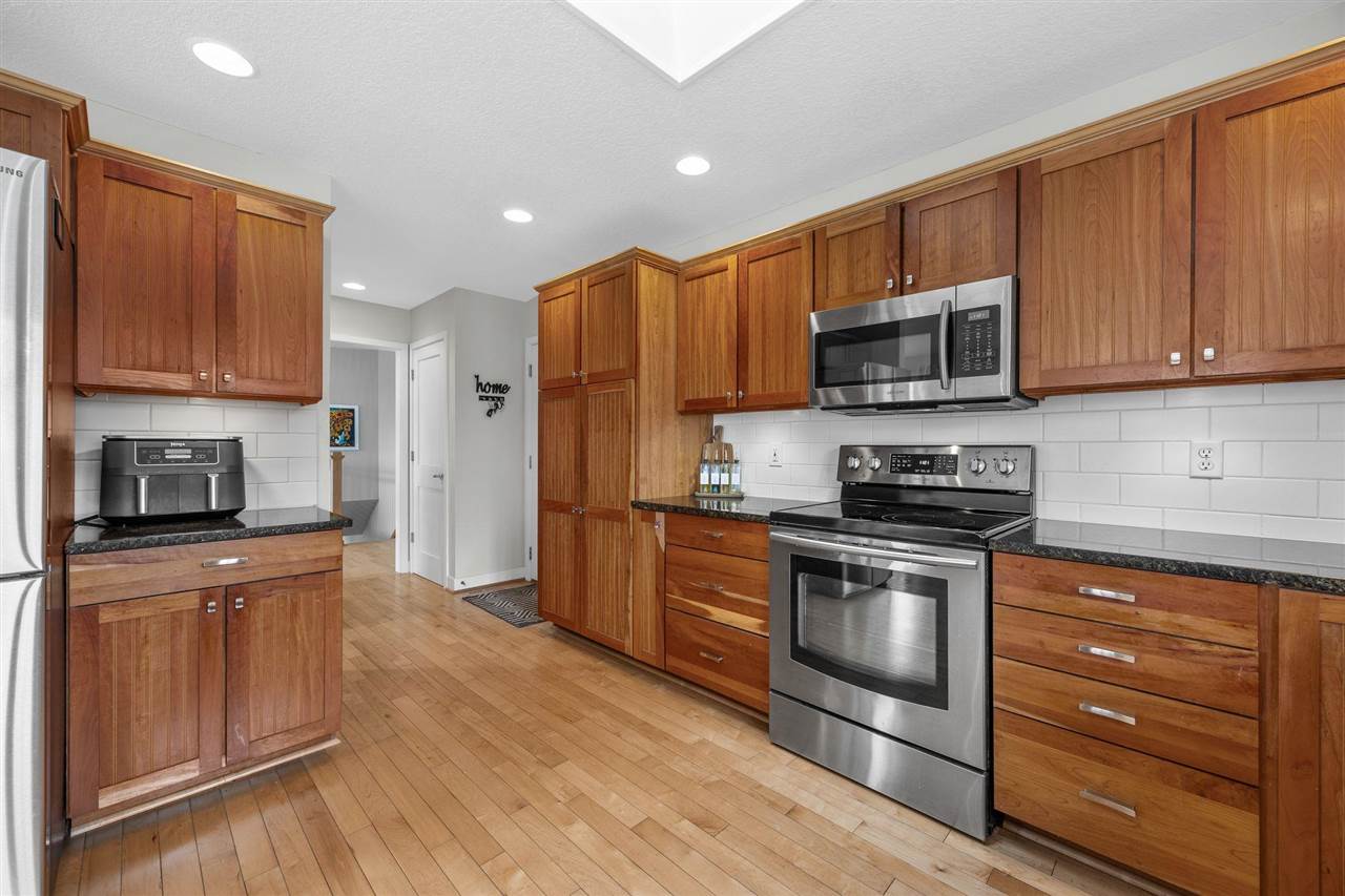 359 Sierra Trace Coralville IA 52241