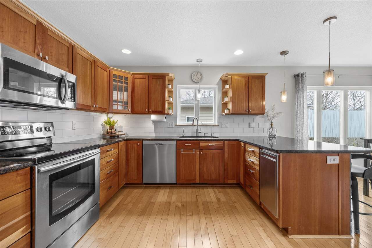 359 Sierra Trace Coralville IA 52241