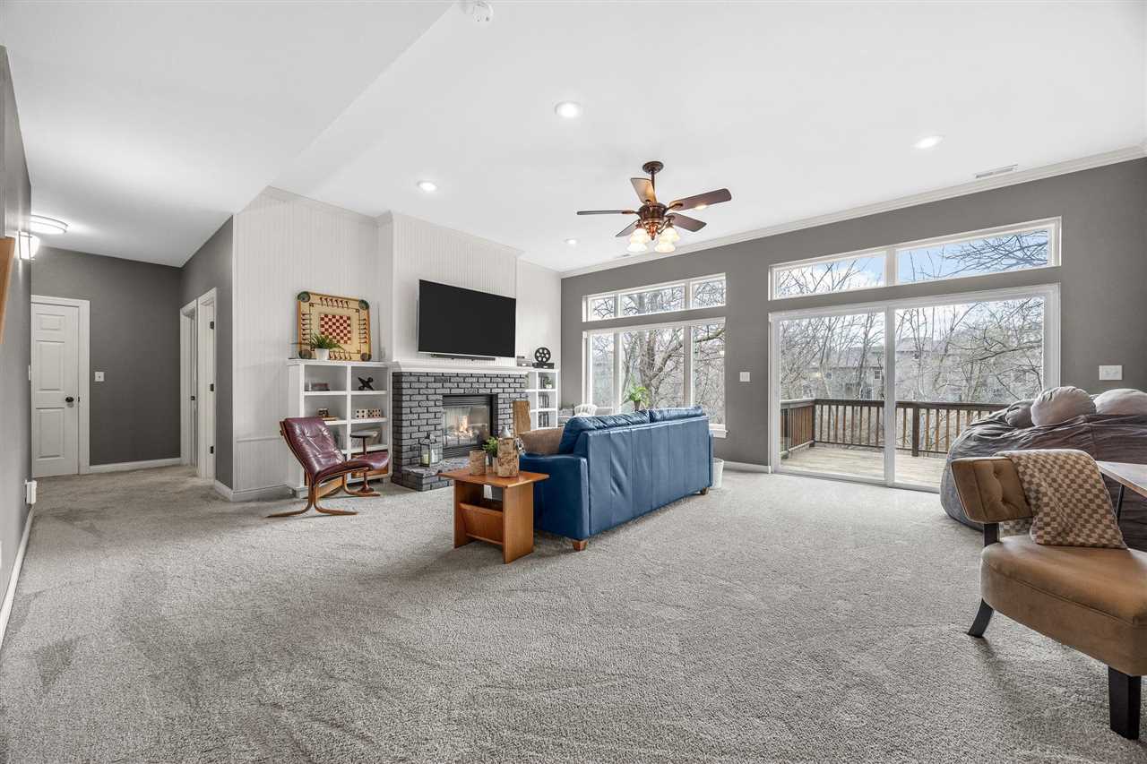 359 Sierra Trace Coralville IA 52241