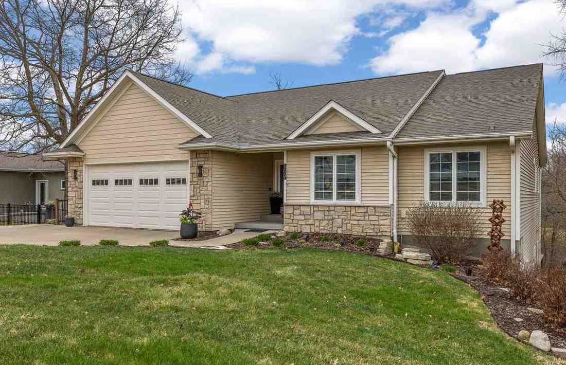 359 Sierra Trace Coralville IA 52241