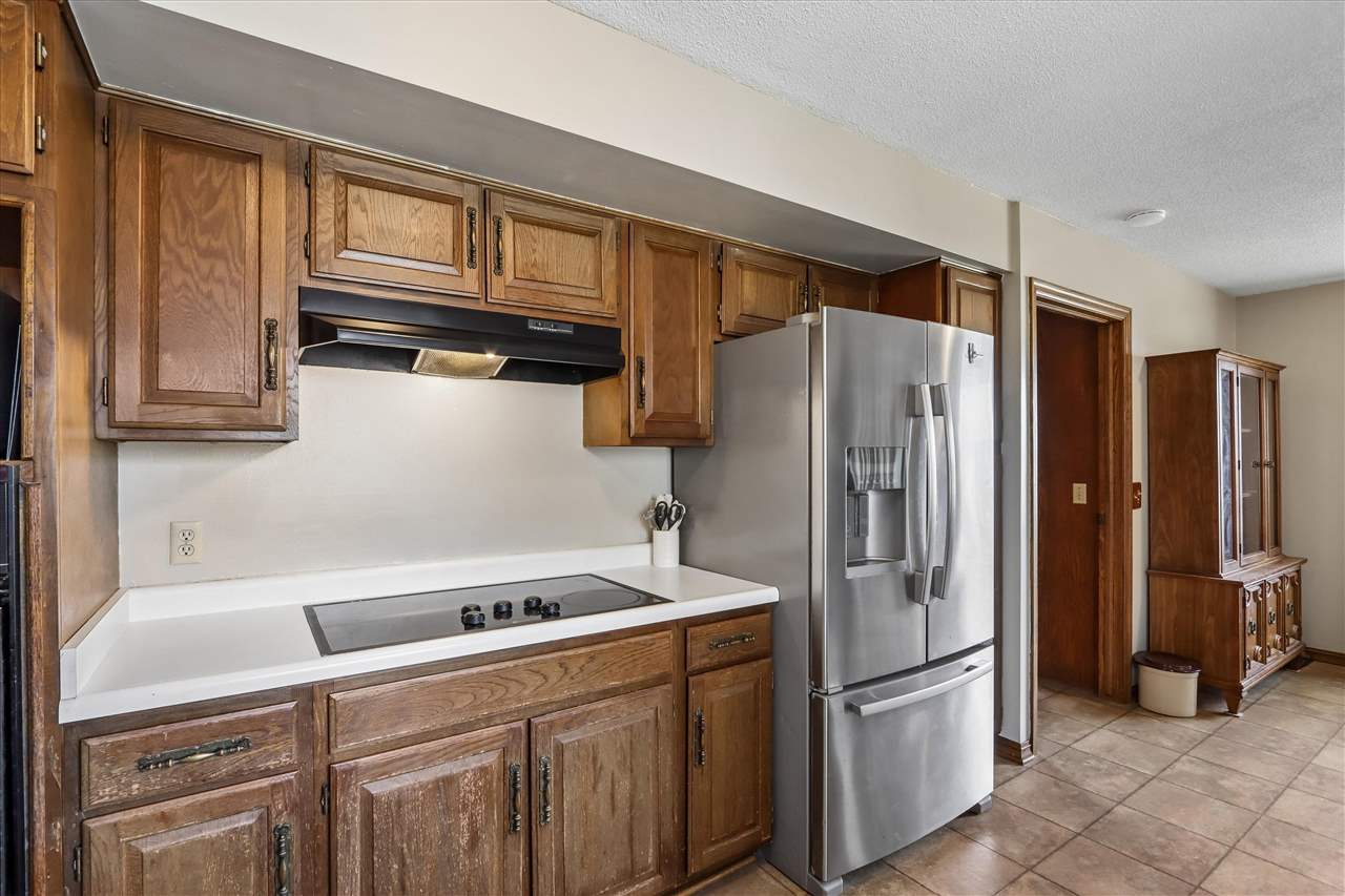 204 W Maple Street Williamsburg IA 52361