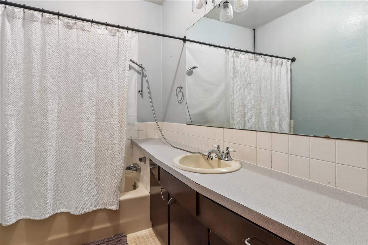 204 W Maple Street Williamsburg IA 52361