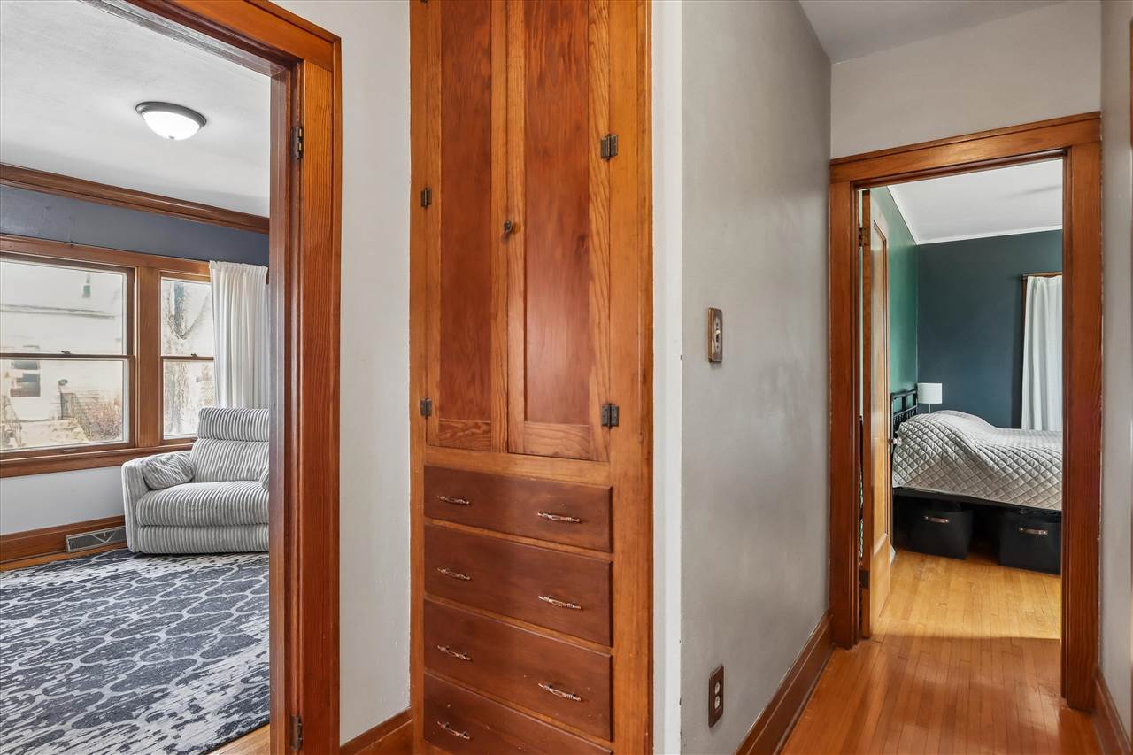 204 W Maple Street Williamsburg IA 52361