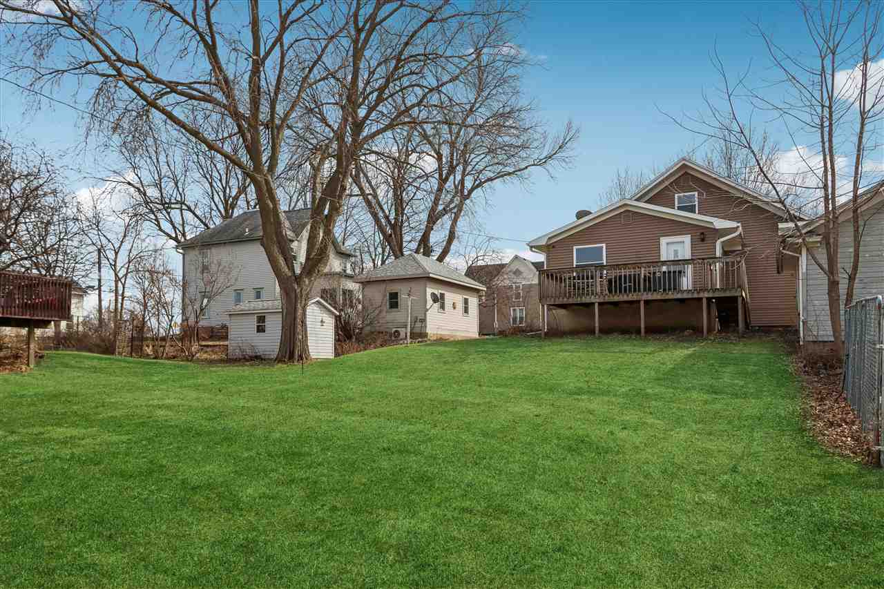 204 W Maple Street Williamsburg IA 52361