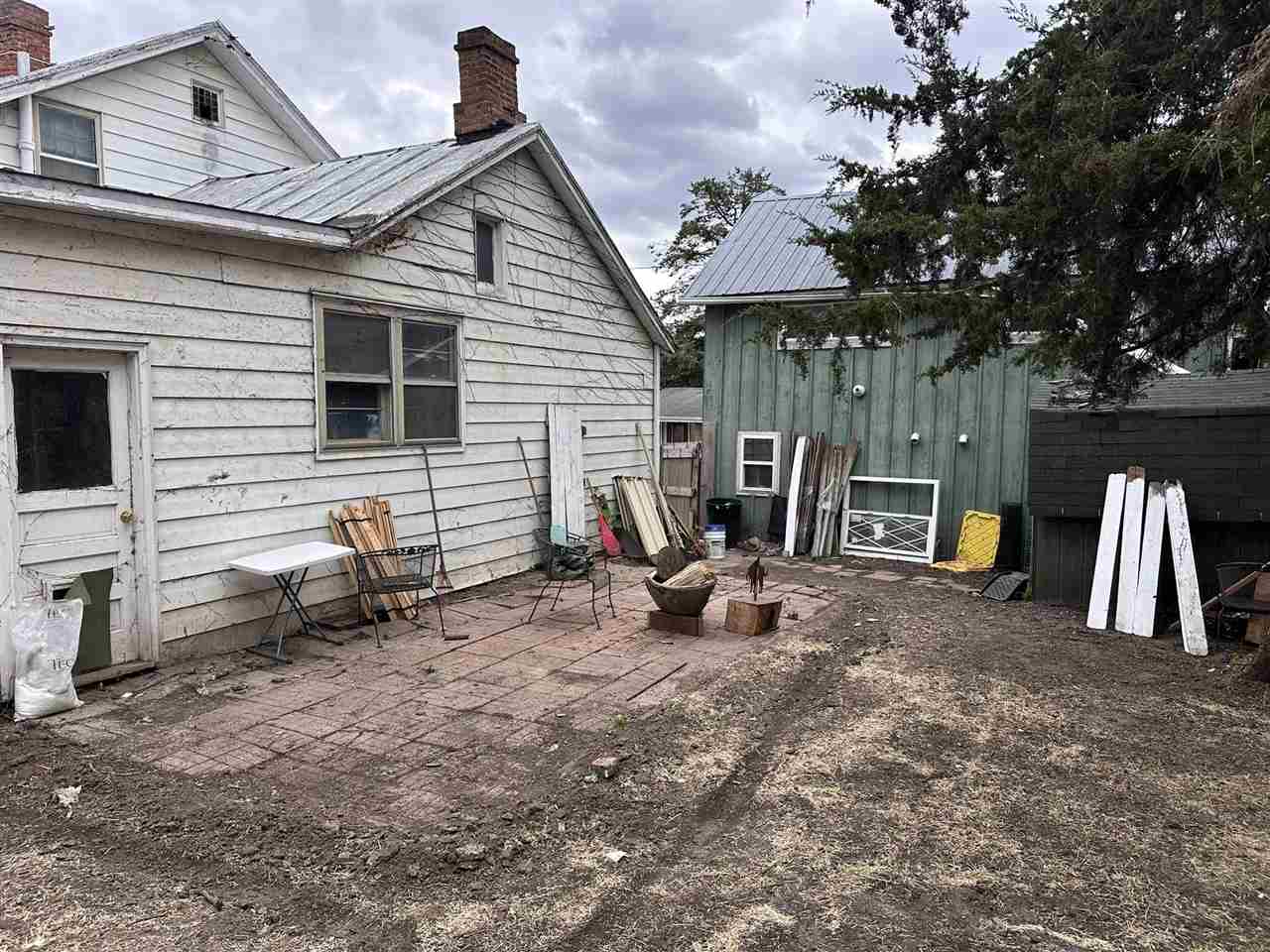 25 N Van Buren Iowa City IA 52245