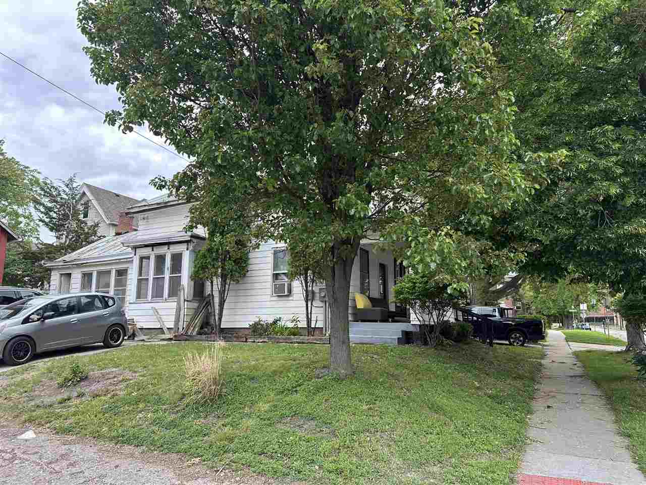 25 N Van Buren Iowa City IA 52245