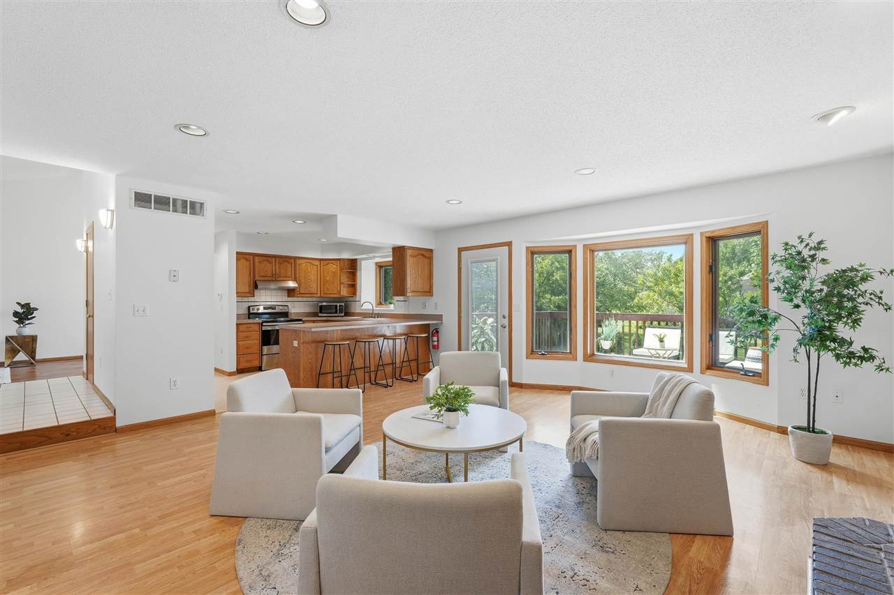 1935 Flanigan Court Iowa City IA 52246