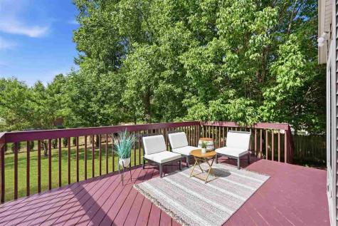 1935 Flanigan Court Iowa City IA 52246