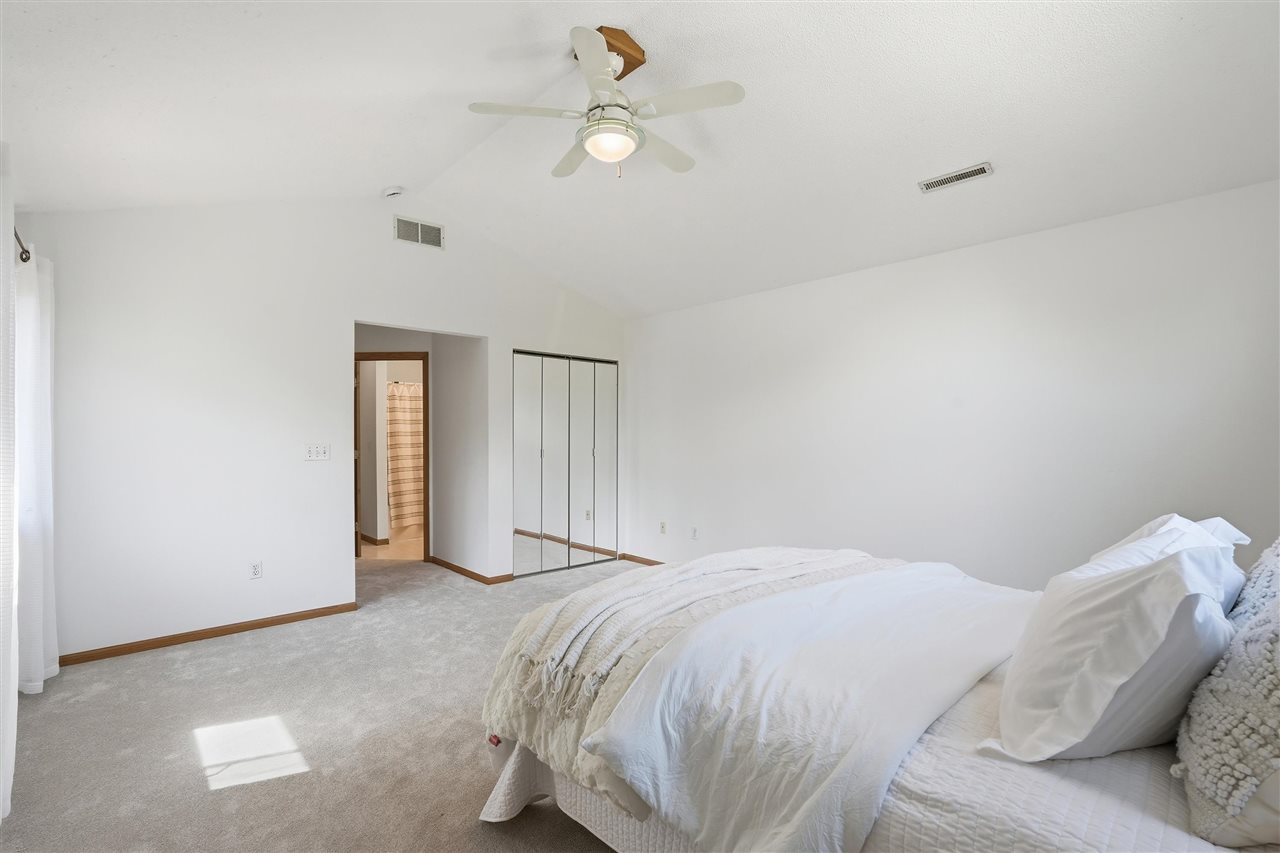 1935 Flanigan Court Iowa City IA 52246