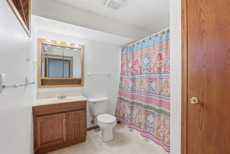 1935 Flanigan Court Iowa City IA 52246