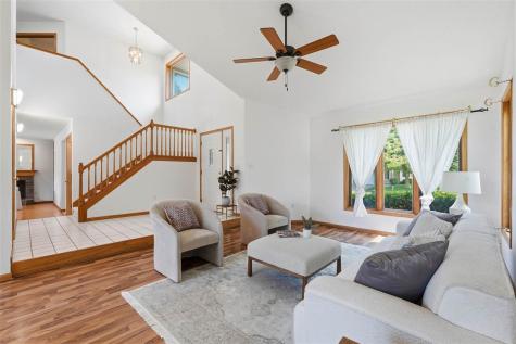 1935 Flanigan Court Iowa City IA 52246