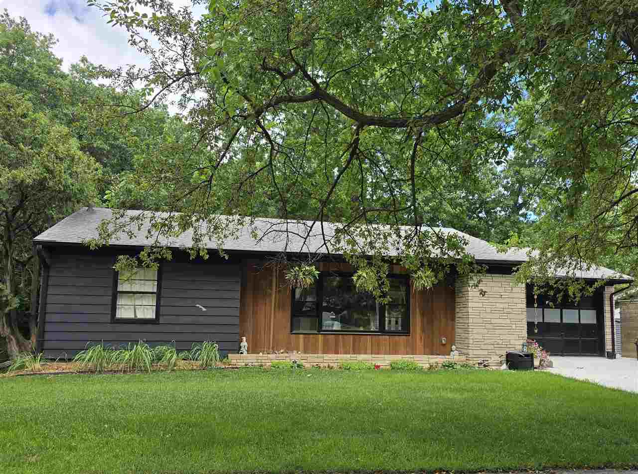 111 Montrose Avenue Iowa City IA 52245