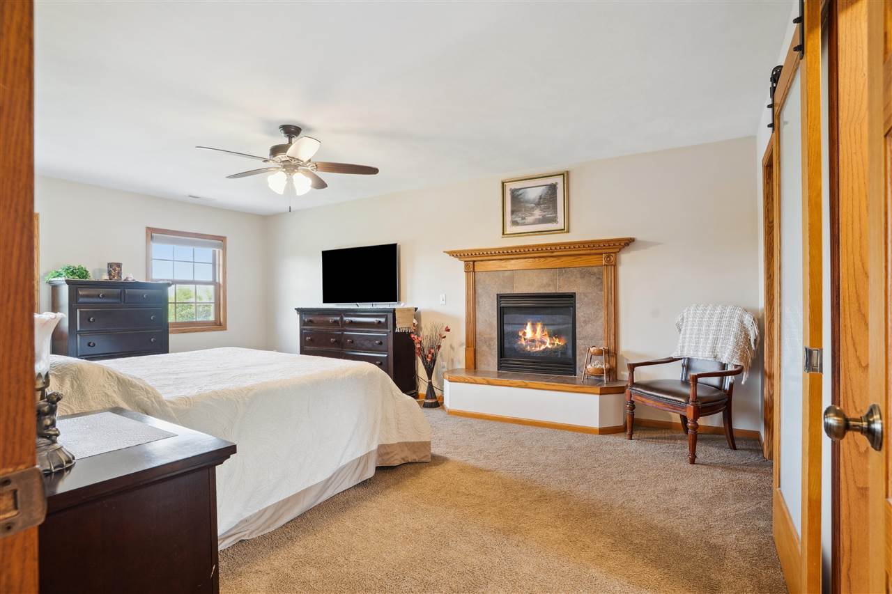 2545 F52 Trail Parnell IA 52325