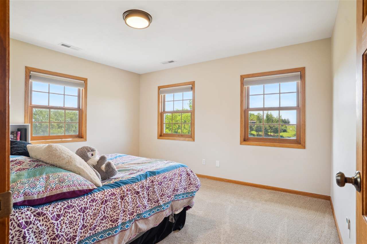 2545 F52 Trail Parnell IA 52325