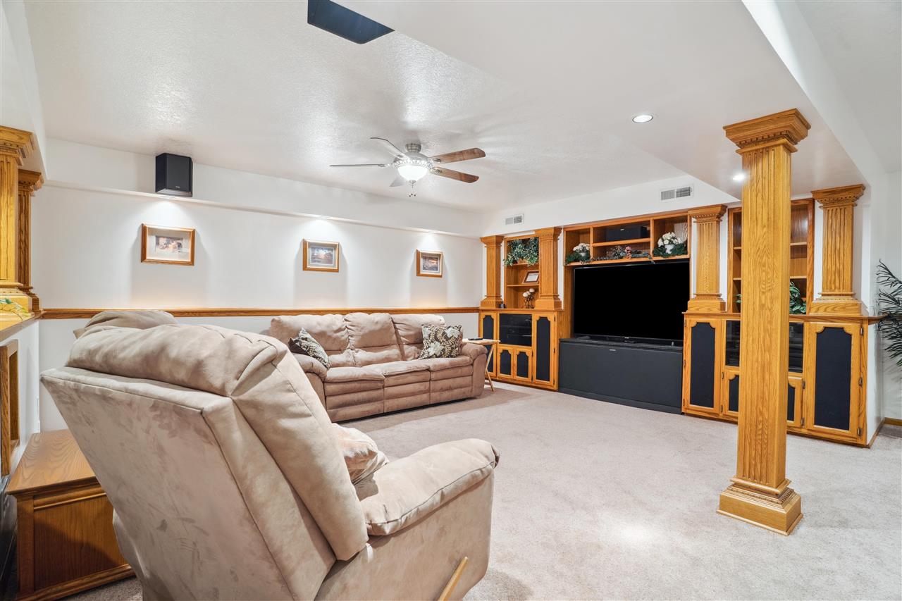 2545 F52 Trail Parnell IA 52325
