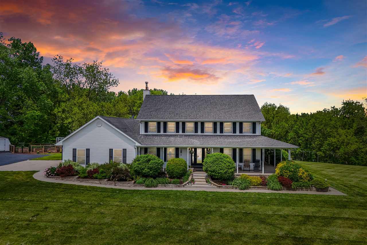 2545 F52 Trail Parnell IA 52325