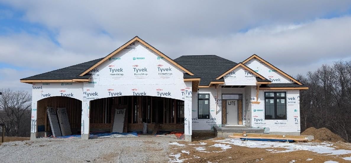 3067 Ridgeview Circle Coralville IA 52241