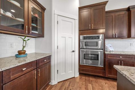 1506 Brown Deer Road Coralville IA 52241