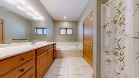 3458 Killarney Road Iowa City IA 52246